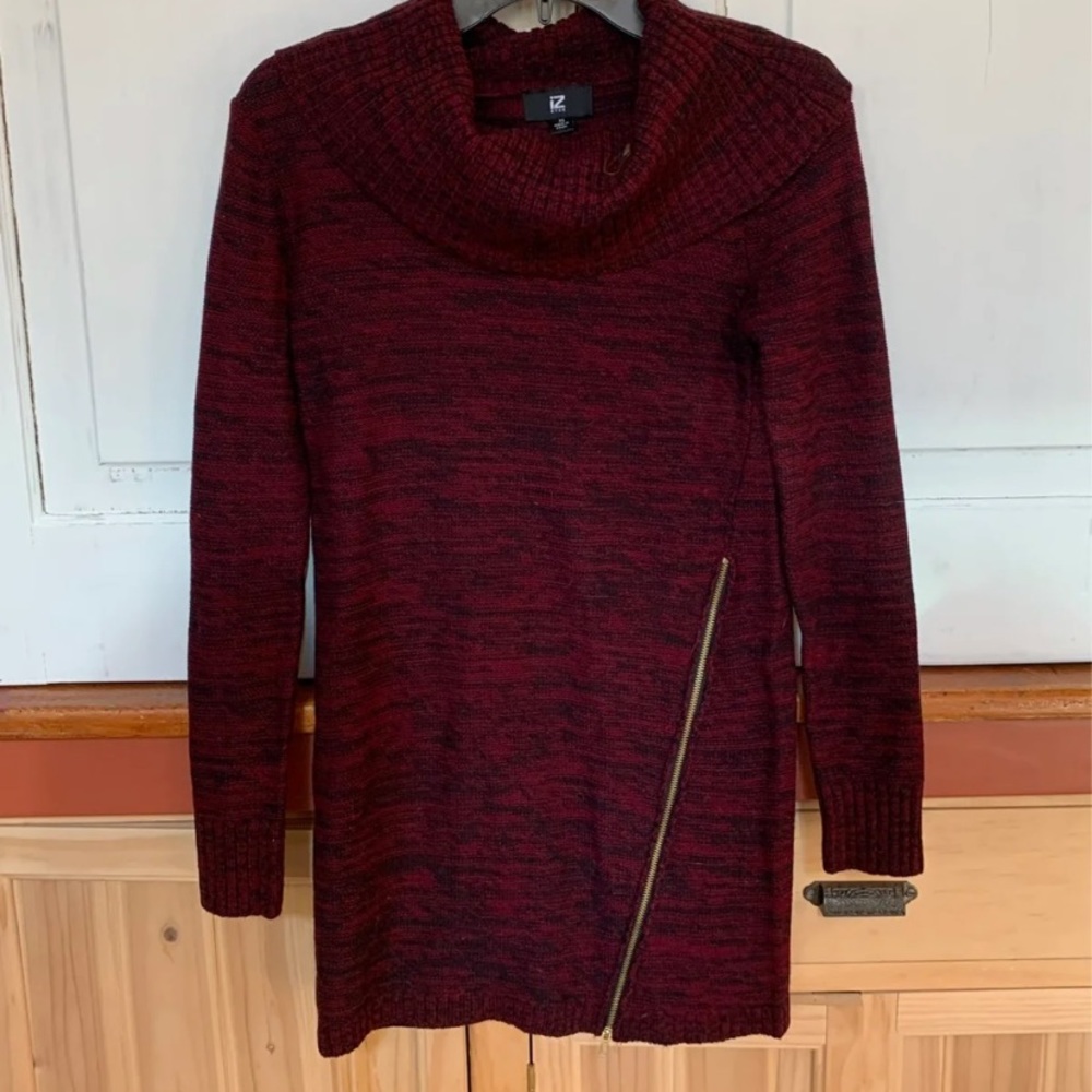 Sweater dress maroon